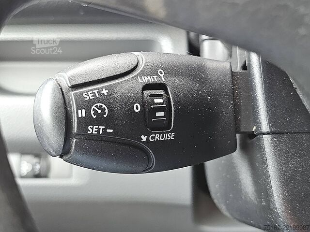 Комби с висок покрив PEUGEOT EXPERT 2.0 HDI