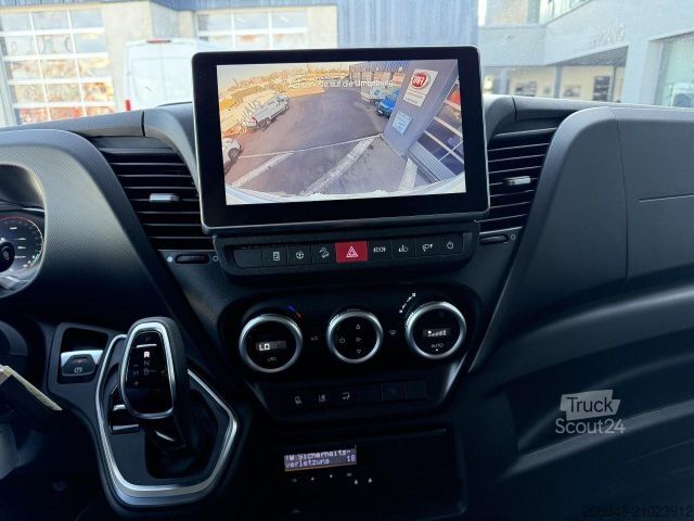 Box van IVECO Daily Spier Koffer 70C18HA8/P