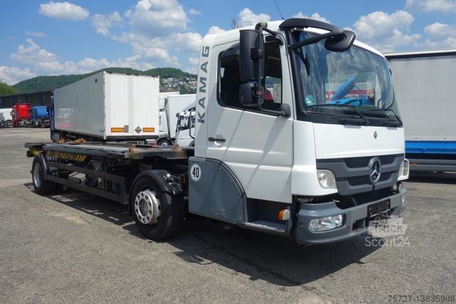Swap body truck MERCEDES-BENZ Kamag Wiesel