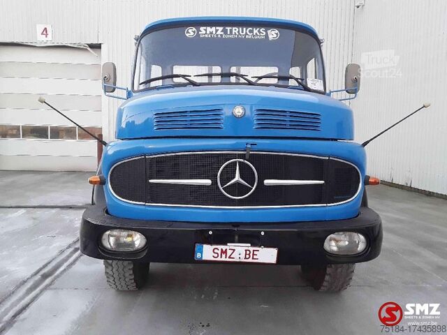 Šasija ar kabīni Mercedes LAK 2624 Restauriert