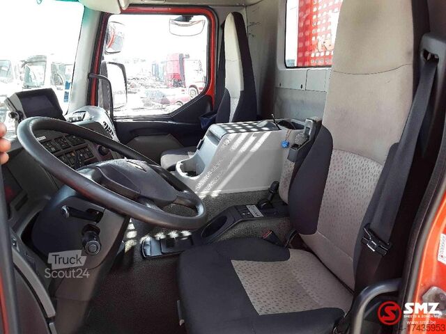 Plateforme de chargement ouverte Renault Kerax 430 Palfinger Pk18002