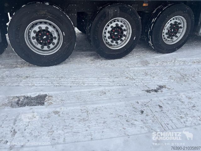 Open semitrailer with tarp Schmitz Cargobull Semitrailer Curtainsider Standard