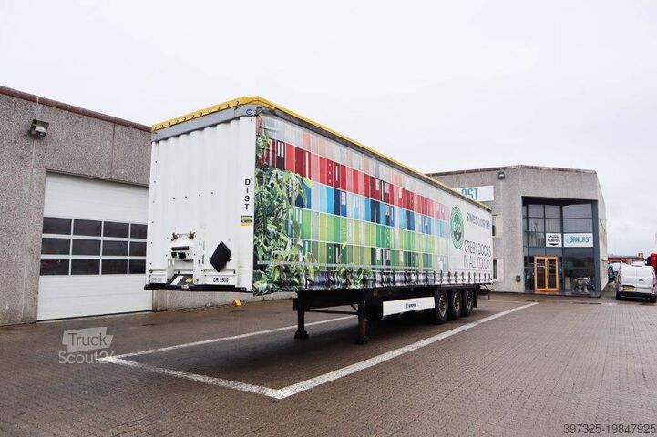 Sliding tarpaulins Krone 3 axle curtainside trailer