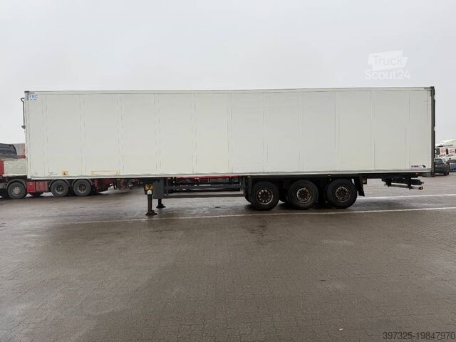 Kølet/frosset transport Schmitz Cargobull 3 aks køletrailer