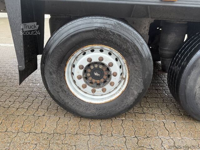 Kølet/frosset transport Schmitz Cargobull 3 aks køletrailer