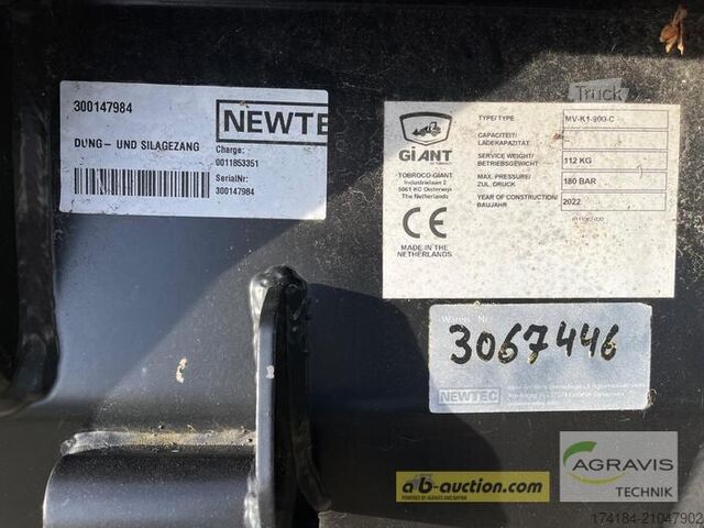 Chargeur télescopique Giant DUNG- UND SILAGEZANGE 90 CM