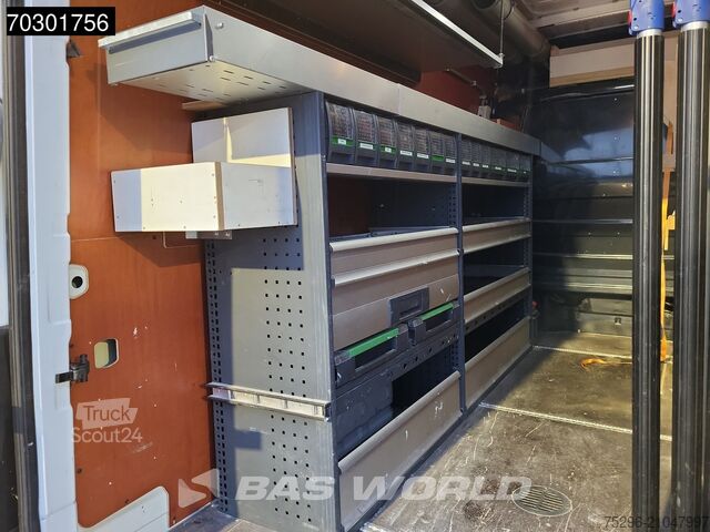 Bestelauto Volkswagen Crafter 140pk L3H3 Inrichting Trekhaak Navi Air...