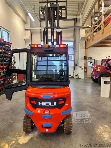 Frontstapler Heli CPD35