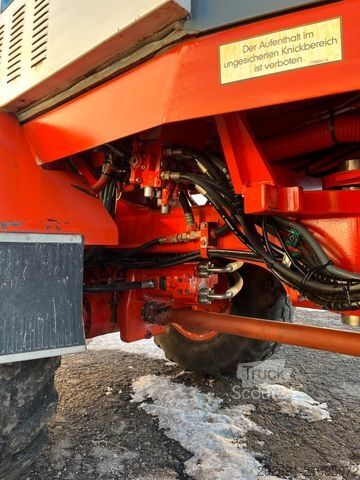 Kolesový nakladač O&K L6-3