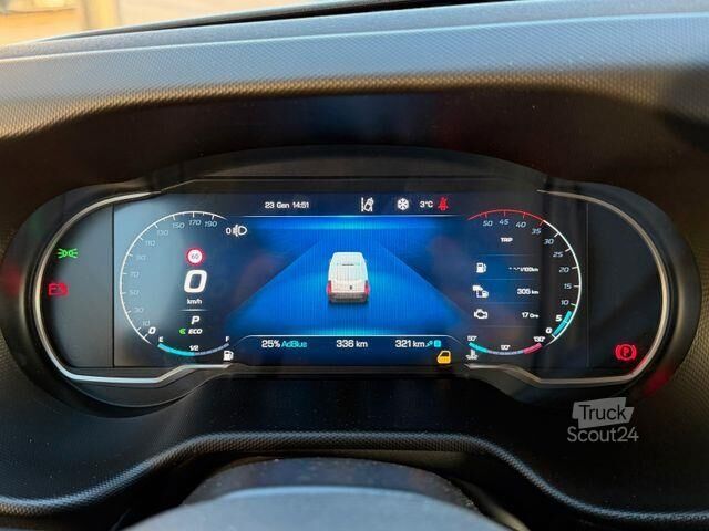 Yüksek tavanlı istasyon vagonu Iveco Daily 35S18 HA8 *R4.100mm*Automatik*Kamera*ACC*