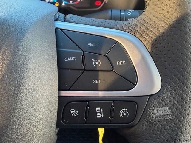 Yüksek tavanlı istasyon vagonu Iveco Daily 35S18 HA8 *R4.100mm*Automatik*Kamera*ACC*