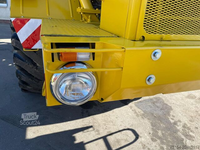 Traktor Kirovets K700A V8