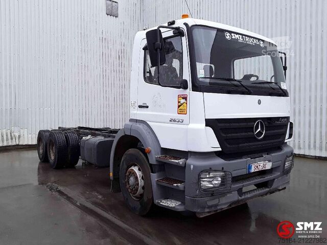 Telaio con cabina Mercedes Axor 2633 6x4 lames manual