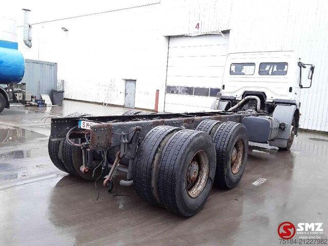 Telaio con cabina Mercedes Axor 2633 6x4 lames manual