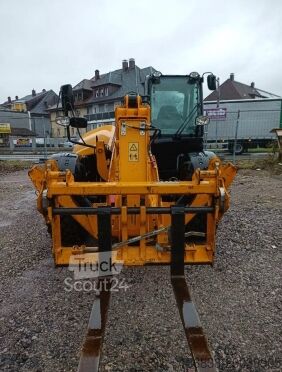 Teleszkópos kezelő JCB 540-140