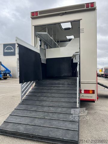 Cattle truck MERCEDES-BENZ 2541 L 6x2 Actros 4 Pferde 2 Wohnungen Popout JL