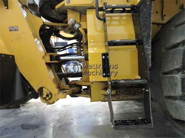 Wheel loader CATERPILLAR 980M GERMAN