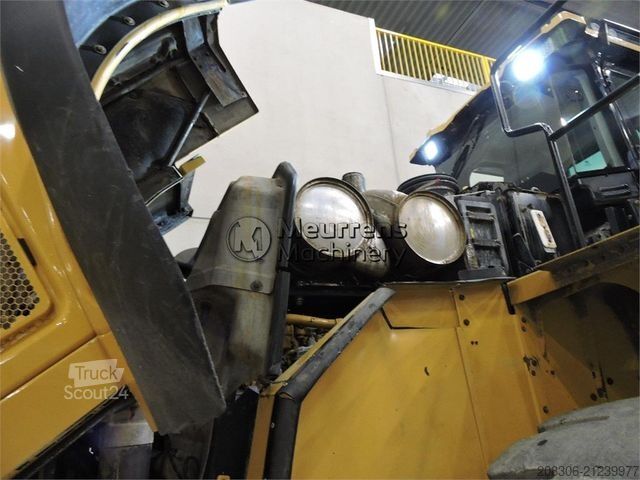Wheel loader CATERPILLAR 980M GERMAN