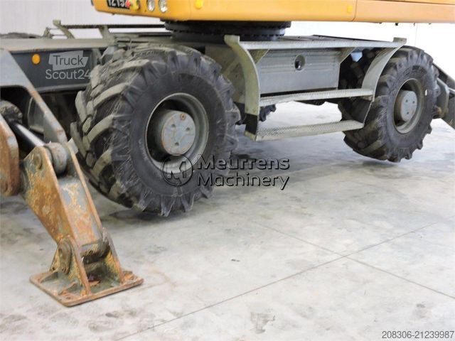 Mobiele graafmachine LIEBHERR A920