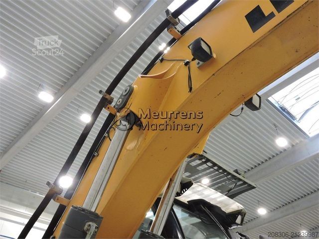 Mobiele graafmachine LIEBHERR A920