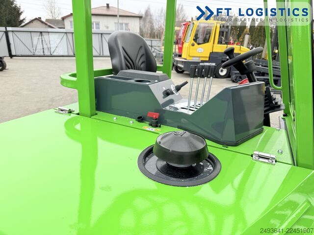 Stivuitor cu patru direcții Combilift CB3000 DIESEL TRIPLEX 5550 SIDE SHIFT