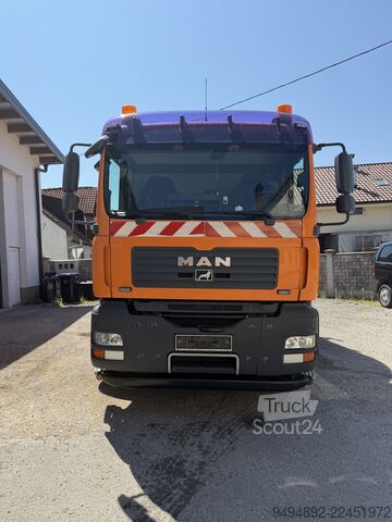 Vakuumski in tlačni tovornjak Man TGS 28.440