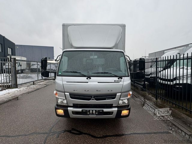 Furgoneta caja FUSO Canter 7C18 Koffer mit Ladebordwand *Klima*