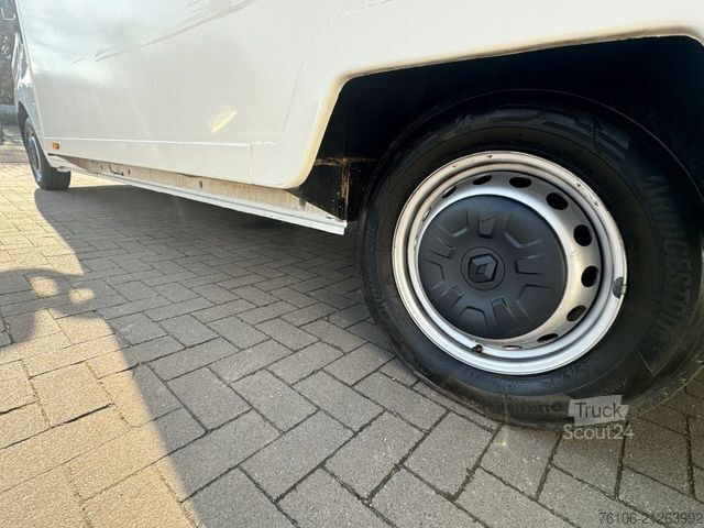 Dobozos furgon RENAULT Master Tiefrahmen Koffer *Kamera*Klima*