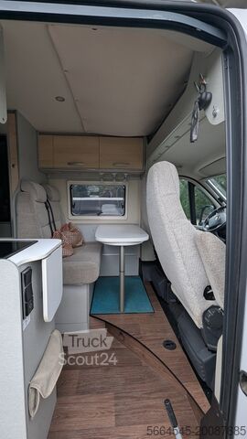 фургон будинок на колесах / кемпер Hymercar Free600