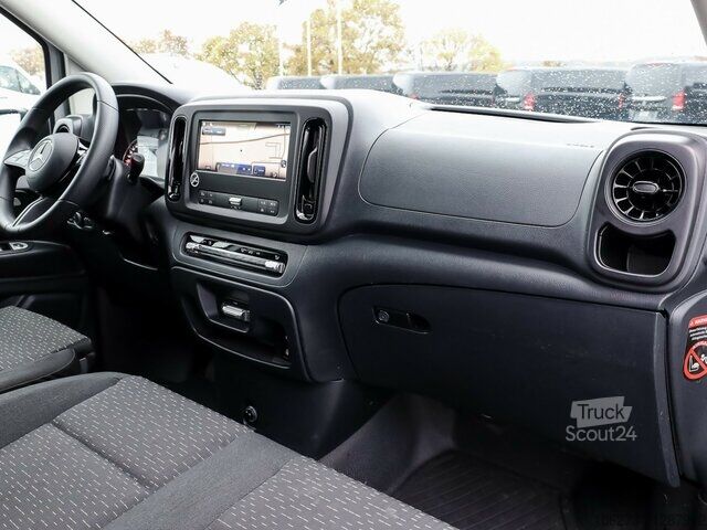 Customized van Mercedes-Benz Vito116CDI KA lang,Automatik,Klima,Facelift