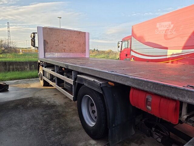 Plataforma y compuerta hidráulica Iveco 190-280 /P