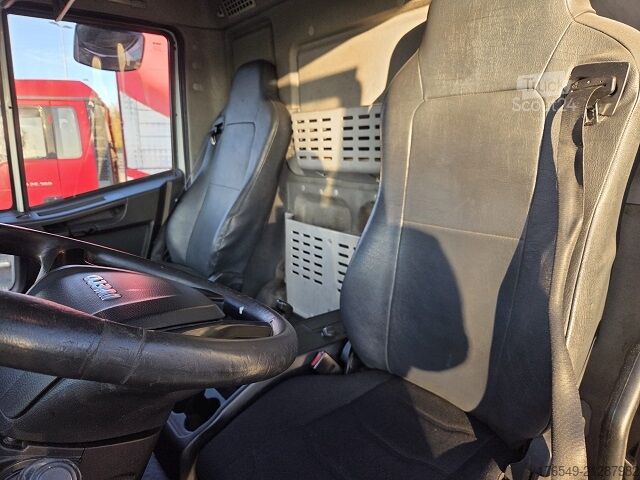 Plataforma y compuerta hidráulica Iveco 190-280 /P