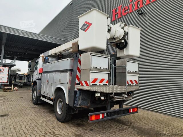 Plataforma elevadora Versalift VO-355-MHI Winch 69 kV Mercedes Benz Axor 1824 ...