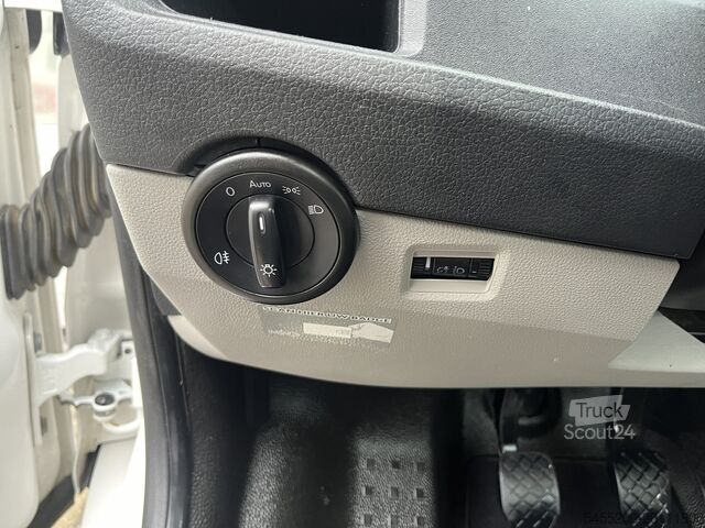 Laadplatform Volkswagen Transporter 2.0 TDI 140pk Airco Cruise control ...