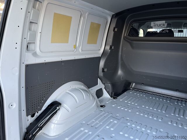 Kombi med högt tak Volkswagen Transporter 2.0 TDI L2H1 30 DC Airco Cruise con...