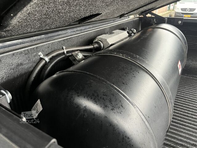 Pickup Dodge Ram 1500 5.7 V8 4x4 Crew Cab 5'7 Lpg en benzine...