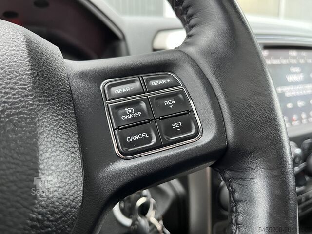 Pickup Dodge Ram 1500 5.7 V8 4x4 Crew Cab 5'7 Lpg en benzine...