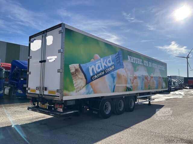 Trasporto refrigerato/congelato SOR Iberica SP71 / Carrier Vector 1850 / Frigo Box / Loadli...