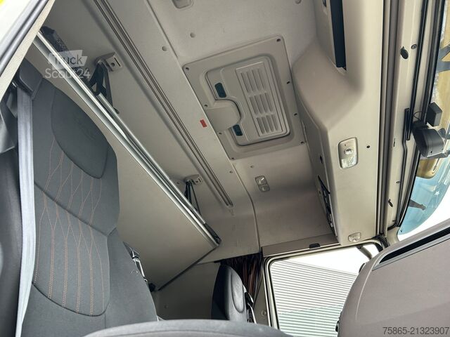 Standard-SZM DAF XF 450 FT Space Cab / ADR / 679 dkm / Tacho V2 ...