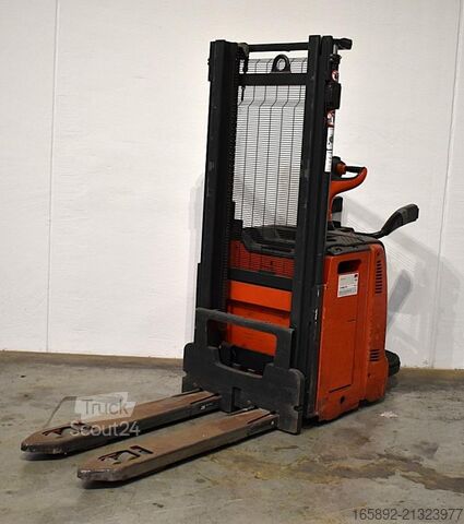 Hochhubwagen Linde L 12 L AP 133