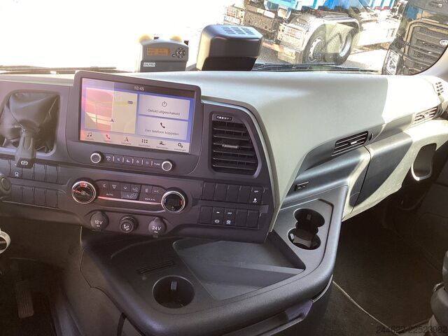 Vakio vetoauto Ford F-Max