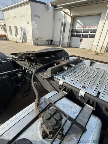 Tracteur routier standard RENAULT T480 Highsleeper*ALCOA*2-Kreis-Hyraulik*LEDER!