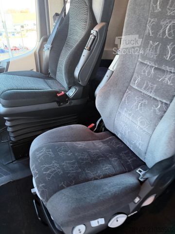 LKW-Fahrgestell MERCEDES-BENZ 2540 L Actros 6x2 Fahrschule 5-Sitzer Liftachse