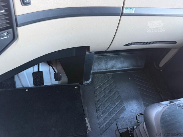 LKW-Fahrgestell MERCEDES-BENZ 2540 L Actros 6x2 Fahrschule 5-Sitzer Liftachse