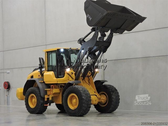 Chargeuse sur pneus VOLVO L90H