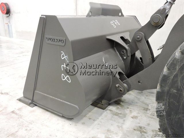 Chargeuse sur pneus VOLVO L90H