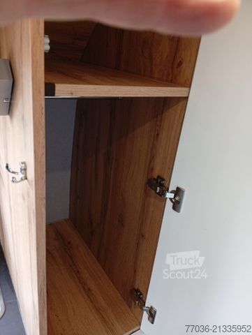 Avtodom FIAT 2,3 L,130 PS,neuer Schreinerausbau,