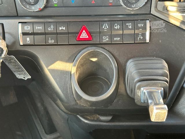 Kamyon şasisi MERCEDES-BENZ Actros 2551 6x2 LL Lenk/Lift  Retarder