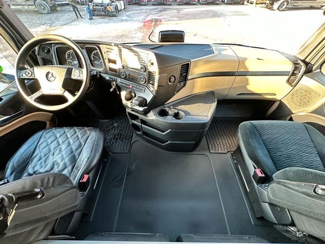 Kamyon şasisi MERCEDES-BENZ Actros 2551 6x2 LL Lenk/Lift  Retarder