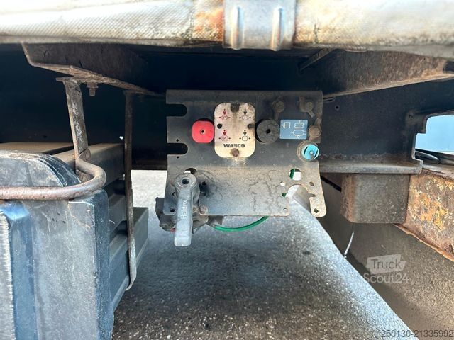 Auflieger mit Pritsche & Plane KÖGEL /SNCC24 Plane & Spiegel  MEGA/ EDSCHA SAF